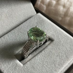 Green fluorite & sterling silver ring